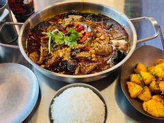 -蓉三少冒烤鸭·四川小吃集(北京首店)