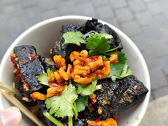 -黑色经典臭豆腐·湖南特产(坡子街店)