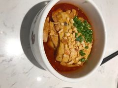 -渝是乎酸菜鱼(龙旗购物中心店)