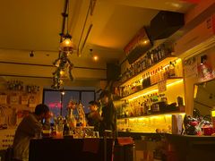 -Mx.cocktail bar