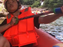 -安吉龙王山峡谷漂流