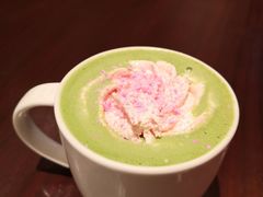 -星巴克(西安曲江银泰店)