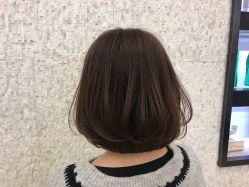 -AKOZO Beauty Salon