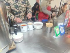 -官亭路小吃一条巷