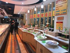自助取餐区-尚品海鲜肥牛自助火锅(湖明店)