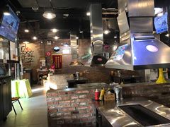 -马路牙子烧烤音乐酒馆(望京店)