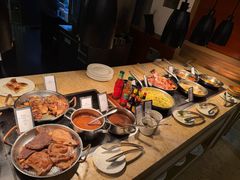 -大中华希尔顿酒店-念自助餐·海南美食·三文鱼