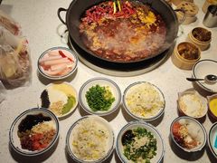 -卤校长老火锅(沙坪坝直营店)