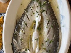 -品鲜村农家菜·阳澄湖大闸蟹(总店)
