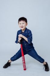 -小熊维尼高端儿童摄影(福田新洲店)