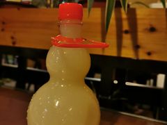 -临江餐馆二楼美食部落