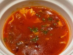 酸汤拆烩鱼头羹-扬州香格里拉·香宫中餐厅