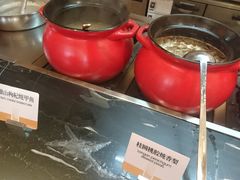 -东方红海鲜百汇(国际大厦店)