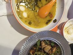 -小六鱼你.下饭酸菜鱼(益田假日广场店)