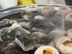 -围炉肉舍•炭烤活鳗•丹东海鲜烤肉(步行街店)