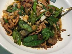 -费大厨辣椒炒肉(高铁吾悦广场店)