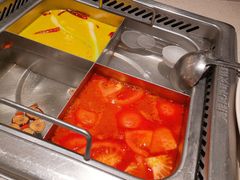 酸辣金汤锅底-海底捞火锅(群光广场店)