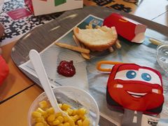 -麦当劳(长江西路得来速店)