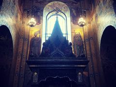 -滴血救世主教堂