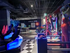 -世代星球·保龄球·镭战真人CS·团建(杨浦店)