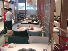 大堂-三人行骨头王火锅(长寿店)