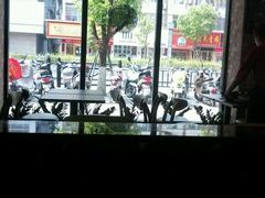 拍的不清楚的老凤祥-苗乡米线(建军路店)