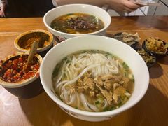 -矮子粉店1985·长沙米粉(湘春路店)