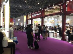 -东浩兰生上海世博展览馆