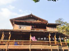 -西江千户苗寨-百年吊脚楼