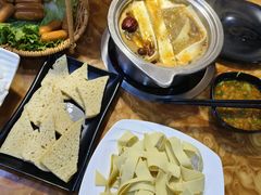 -塔兰齐新疆孜然火锅(鲤鱼山路店)