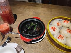 鲁迅故里梅干菜肉馒头-黛瓦里巷(南京东路店)