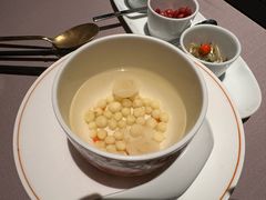 桂花鸡头米-新荣记(南京西路店)