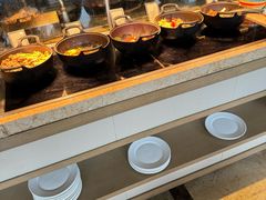 -大中华希尔顿酒店-念自助餐·嗨啤·小龙虾
