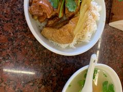 -猪脚洪隆江猪脚饭