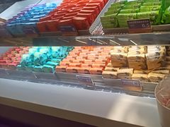 -HappyMiss花满楼·鲜花饼·鲜花茶·伴手礼(上海环球港店)