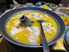 金汤灼鲜鱼片-卞氏菜根香·川菜(青羊万达店)