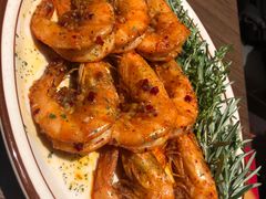 西班牙蒜香油爆虾-ZAFFERANO西班牙海鲜饭(上海首店)