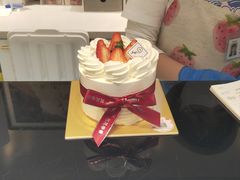 -花花卷卷·鲜食蛋糕(静安久光百货店)