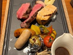 -恰餐厅及酒吧 CHAR Bar & Grill (北京丽都皇冠假日店)