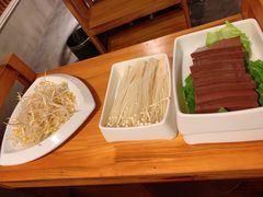 -小小河边鱼(天润城店)