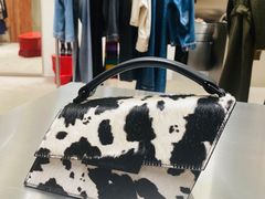 -Acne Studios(芮欧百货店)
