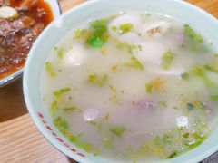 雪菜笋丝鲜牛肉年糕汤-经堂北路牛肉干面·溪口蒋永峰牛肉馆(宁波店)