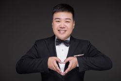 点击看大图 -挪娅婚纱摄影皇家会所
