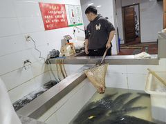 -都江堰石锅鱼