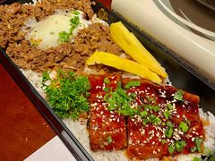 鳗鱼牛肉双拼饭-二丁目食堂(铁西万象汇店)