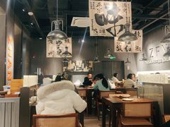 -张翻越·川渝冒菜·武汉黑鸭煲(城北万象城店)