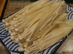 金针菇-燚店·铁板鱼蛙·烤肉·烤串(北新桥店)