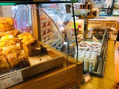 面包甜点陈列柜-爱立颂(美莲广场店)