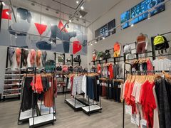 -lululemon(比斯特购物村店)