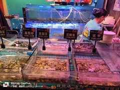 -领鲜活海鲜榴莲自助火锅(东门店)